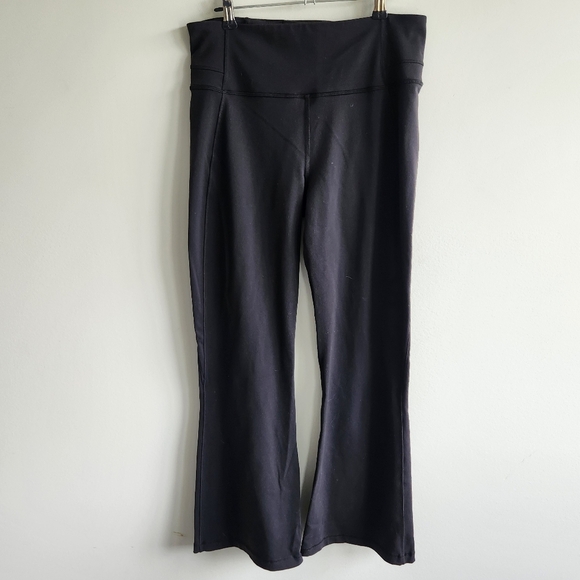 Lululemon Groove Pants Flare Leg Leggings Tights Sweats Size 10 Black - Picture 3 of 11